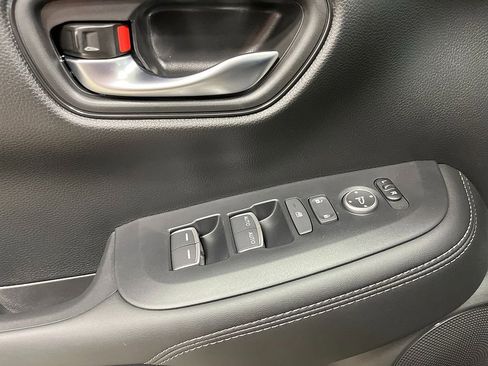 New 2026 Honda HR-V EX-L image 12