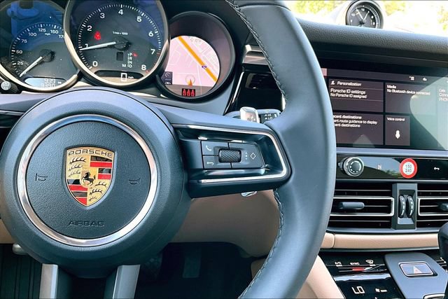 Used 2026 Porsche Macan AWD/4WD image 12