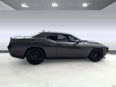Used 2022 Dodge Challenger R/T w/ Plus Package RWD image 7