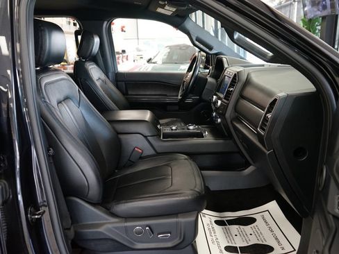 Used 2020 Ford Expedition Limited AWD/4WD image 44