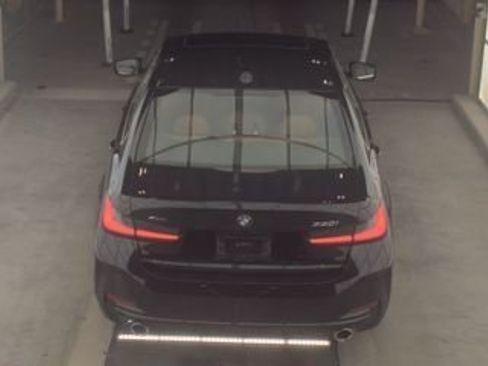 Used 2025 BMW 330i xDrive Sedan image 11