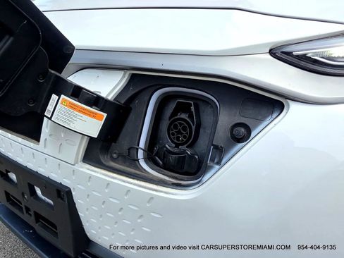 Used 2021 Hyundai Kona Ultimate FWD image 54