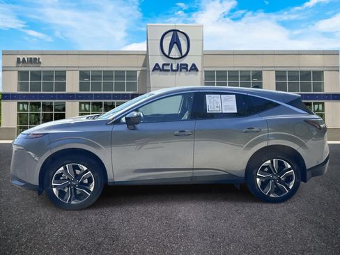 Used 2025 Nissan Murano SV AWD/4WD image 2