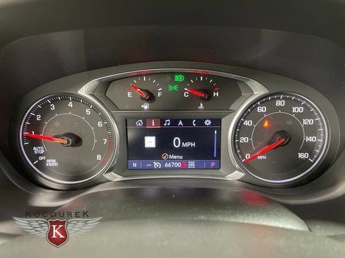 Used 2021 GMC Acadia SLT w/ Trailering Package AWD/4WD image 16