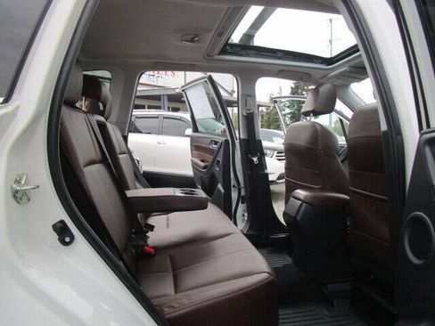 Used 2018 Subaru Forester 2.5i Touring w/ Popular Package #2 image 37