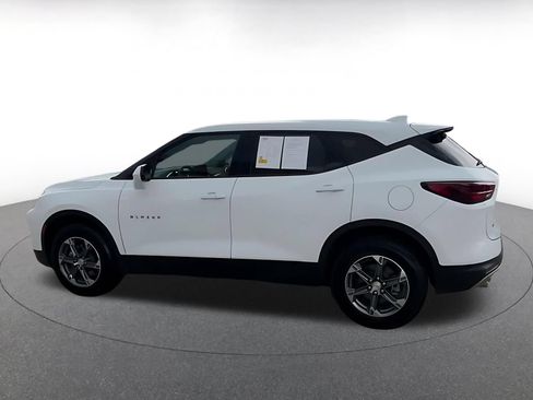 Used 2026 Chevrolet Blazer LT FWD image 9