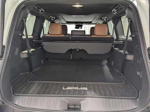 Used 2024 Lexus GX 550 w/ Accessory Package (Z1) AWD/4WD image 29