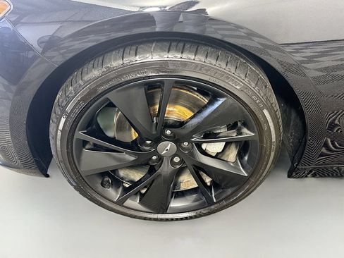 Used 2023 Genesis G70 2.0T w/ Sport Prestige Package AWD/4WD image 4