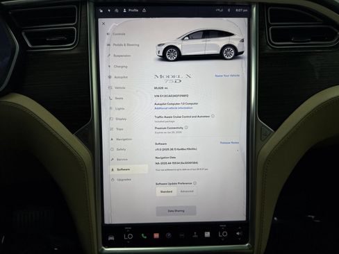 Used 2016 Tesla Model X 75D AWD/4WD image 36
