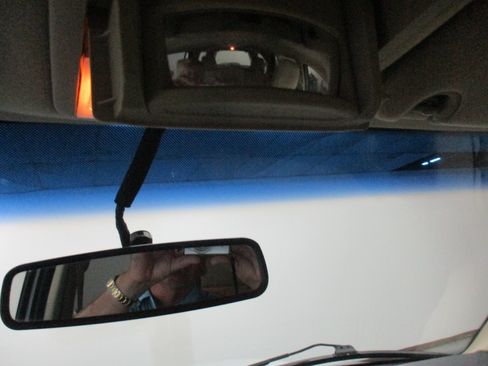 Used 2010 Ford Escape 4WD Hybrid image 11