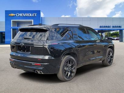 Certified 2024 Chevrolet Traverse RS w/ LPO, Floor Liner Package