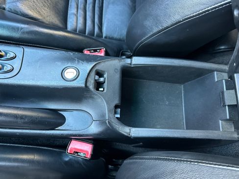 Used 2002 Porsche 911 Carrera 4 image 28