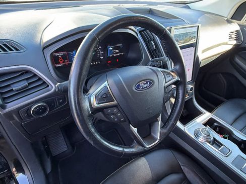 Used 2023 Ford Edge SEL AWD/4WD image 10