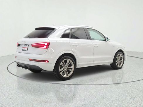 Used 2018 Audi Q3 2.0T Premium Plus w/ Premium Plus Package FWD image 5