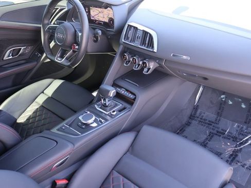 Used 2021 Audi R8 V10 w/ Premium Package RWD image 23
