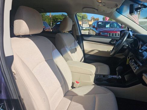 Used 2017 Subaru Outback 2.5i Premium image 23