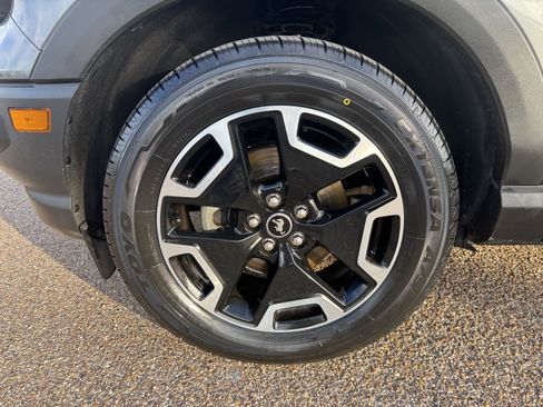 Used 2021 Ford Bronco Sport Outer Banks AWD/4WD image 8