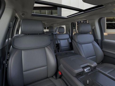 New 2025 Ford Expedition Max Active image 14