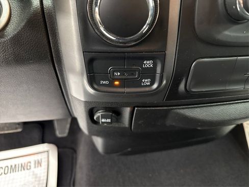 Used 2022 RAM 1500 Classic Warlock image 32