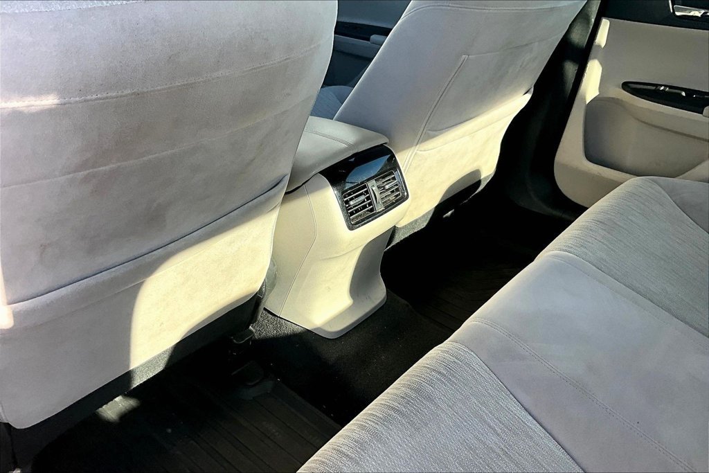 Used 2014 Honda Accord Plug-In Sedan image 10