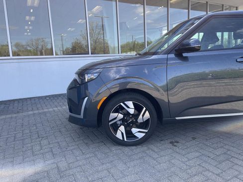 Used 2025 Kia Soul GT-Line FWD image 9