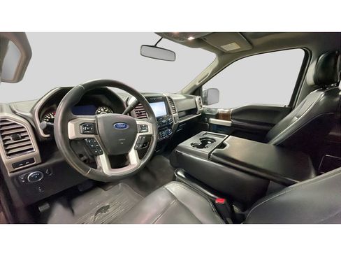 Used 2015 Ford F150 Lariat image 11