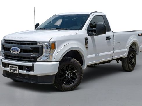 Used 2021 Ford F250 XL w/ Power Equipment Group AWD/4WD image 4