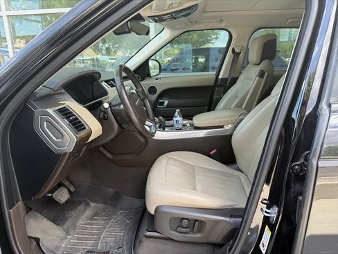 Used 2018 Land Rover Range Rover Sport HSE AWD/4WD image 16