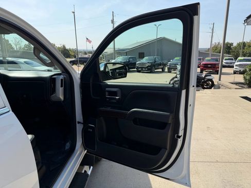 Used 2017 GMC Sierra 1500 SLT w/ SLT Premium Package image 45