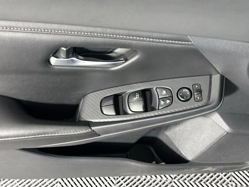 Used 2022 Nissan Sentra SV w/ All-Weather Package image 15