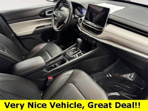 Used 2022 Jeep Compass Limited image 8