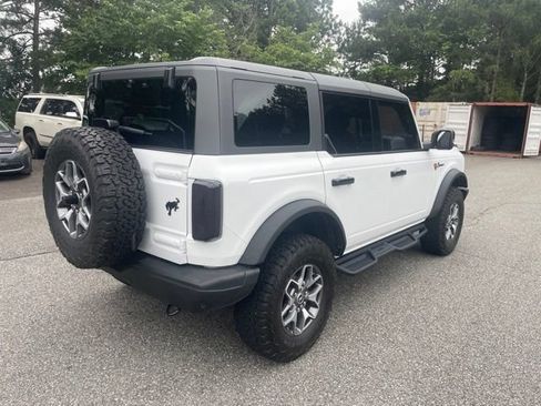 Used 2023 Ford Bronco Badlands AWD/4WD image 6