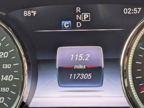 Used 2017 Mercedes-Benz E 300 image 10