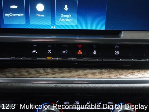 Used 2025 Chevrolet Silverado 1500 LT w/ Work Truck Package image 17