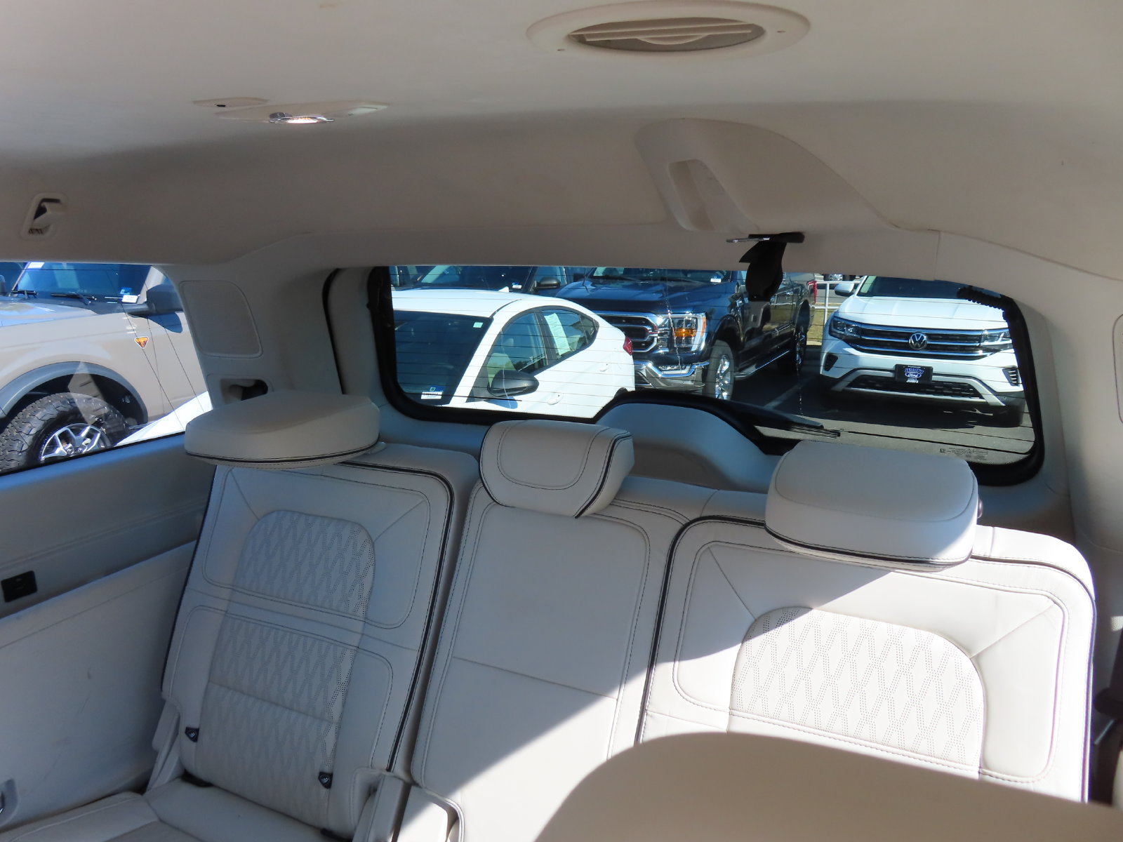 Used 2023 Lincoln Navigator Black Label AWD/4WD image 31