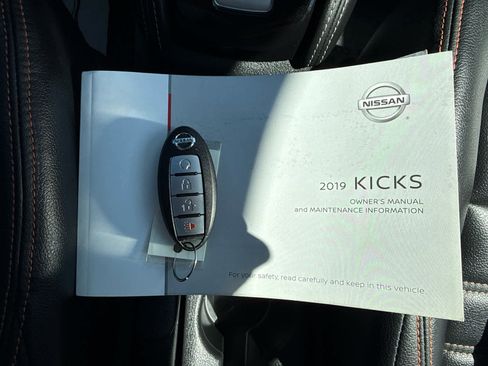 Used 2019 Nissan Kicks SR w/ SR Premium Package image 23