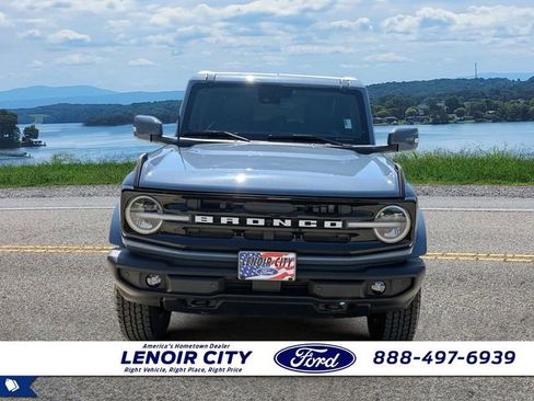 Used 2024 Ford Bronco Outer Banks AWD/4WD image 8