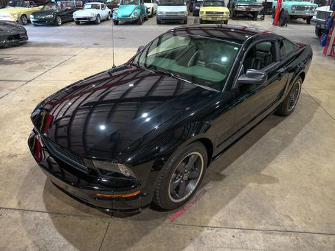 Used 2008 Ford Mustang GT Premium RWD image 15