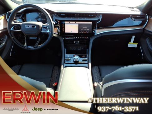 New 2026 Jeep Grand Cherokee Summit image 14