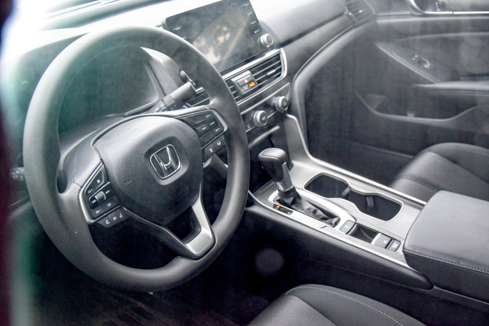 Used 2020 Honda Accord EX image 11