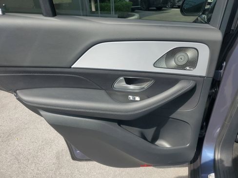 Used 2025 Mercedes-Benz GLE 350 4MATIC image 14