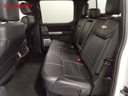 Used 2024 Ford F250 Platinum image 32