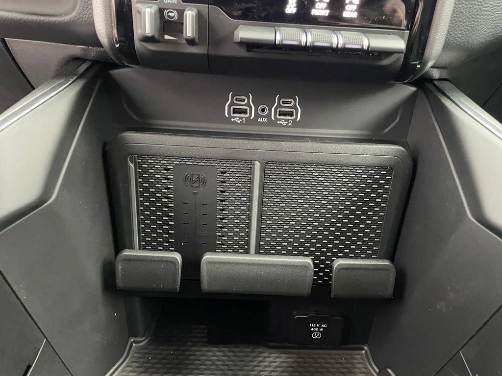New 2026 RAM 1500 Big Horn AWD/4WD image 16