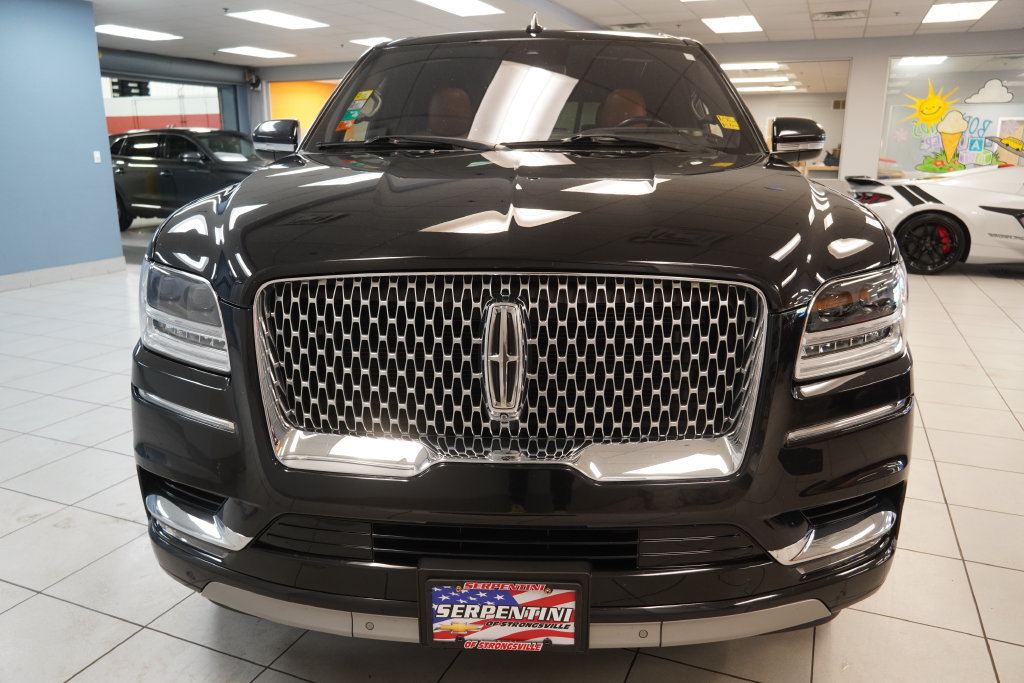 Used 2020 Lincoln Navigator L Reserve AWD/4WD image 19