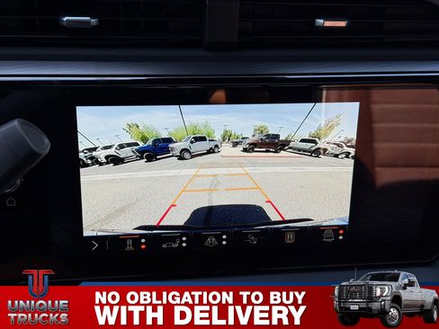 Used 2024 GMC Sierra 3500 Denali Ultimate AWD/4WD image 39
