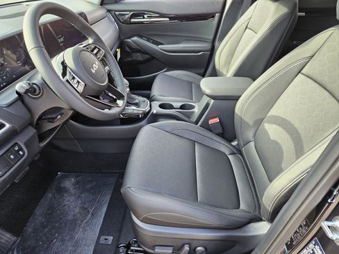 New 2026 Kia Seltos EX image 7