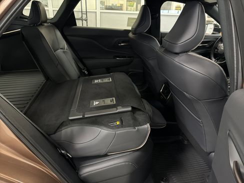 New 2025 Toyota Crown Signia AWD/4WD image 33