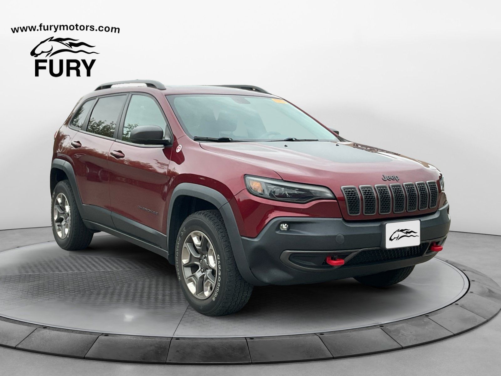Used 2019 Jeep Cherokee Trailhawk AWD/4WD image 1