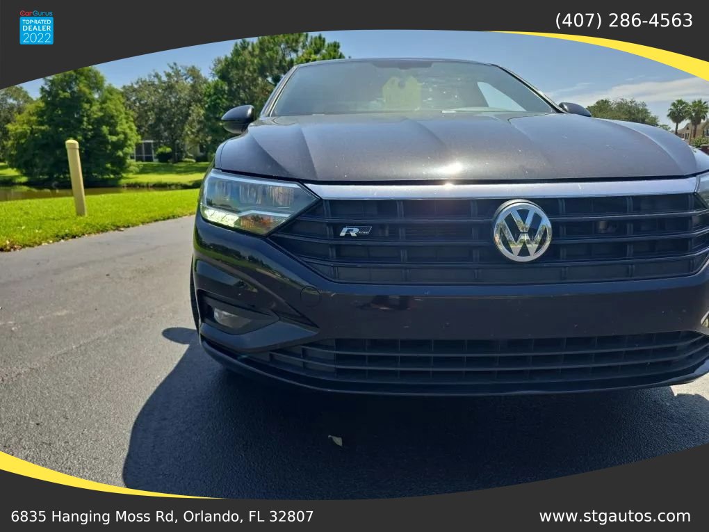 Used 2019 Volkswagen Jetta R-Line w/ R-Line Cold Weather Package FWD image 8