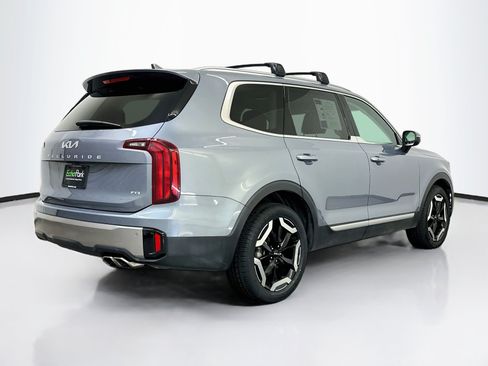 Used 2025 Kia Telluride S AWD/4WD image 9